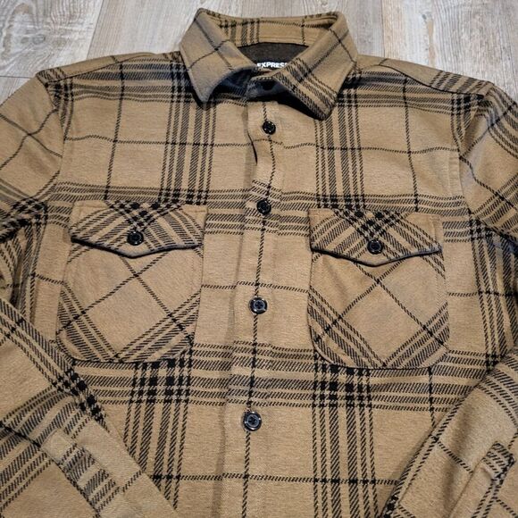 Express Classic Fit Long Sleeved Plaid Flannel Button Up Shirt Men's Size XS - Picture 3 of 8